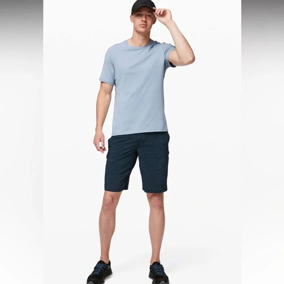 lululemon athletica Other - Lululemon Men’s Shorts 11" Lined Printed Iron Blue True Navy Size Large